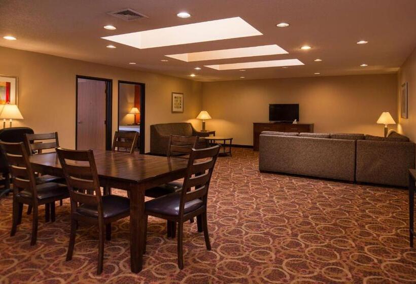 Люкс Повышенной Комфортности, Best Western Ambassador Inn & Suites