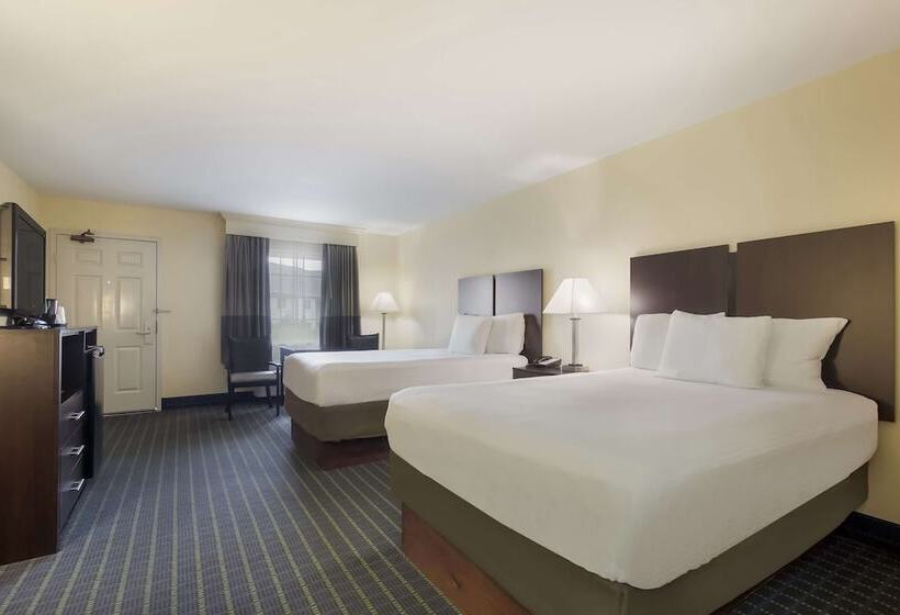 Номер Стандарт 2 Двуспальные Кровати, Best Western Parkside Inn