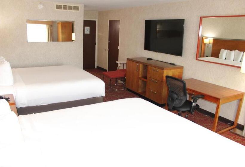 חדר סטנדרט, Clarion Hotel Bakersfield North