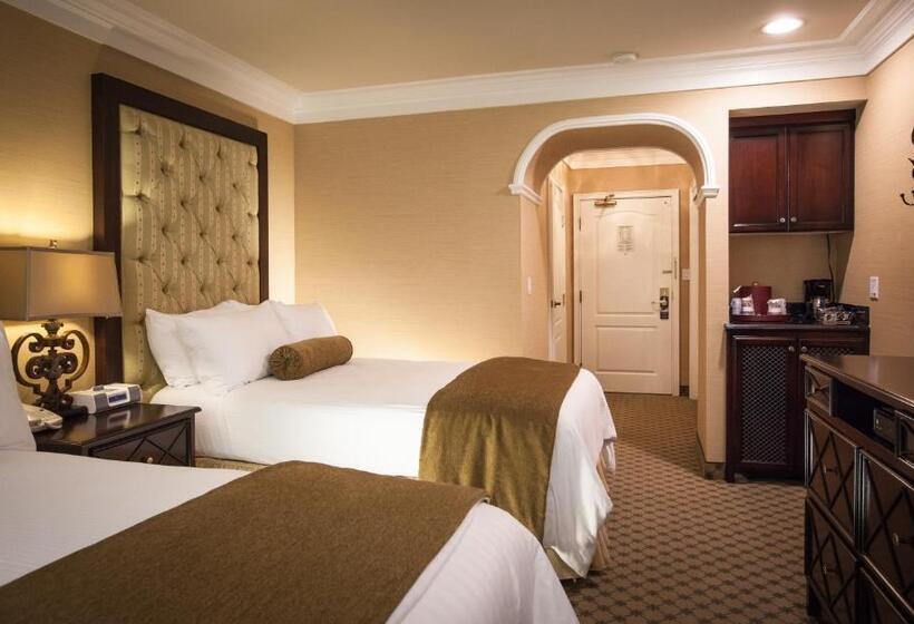 ２ダブルベッドのスタンダードルーム, Best Western Plus Sunset Plaza