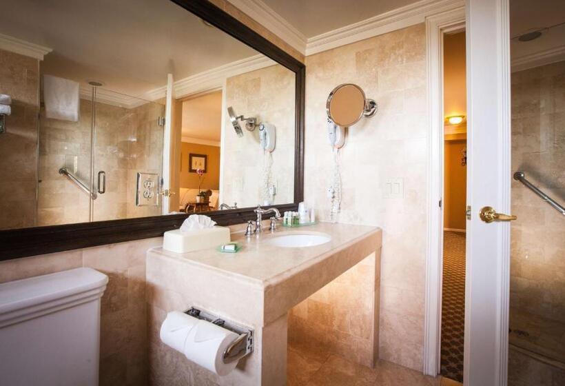 スイート, Best Western Plus Sunset Plaza
