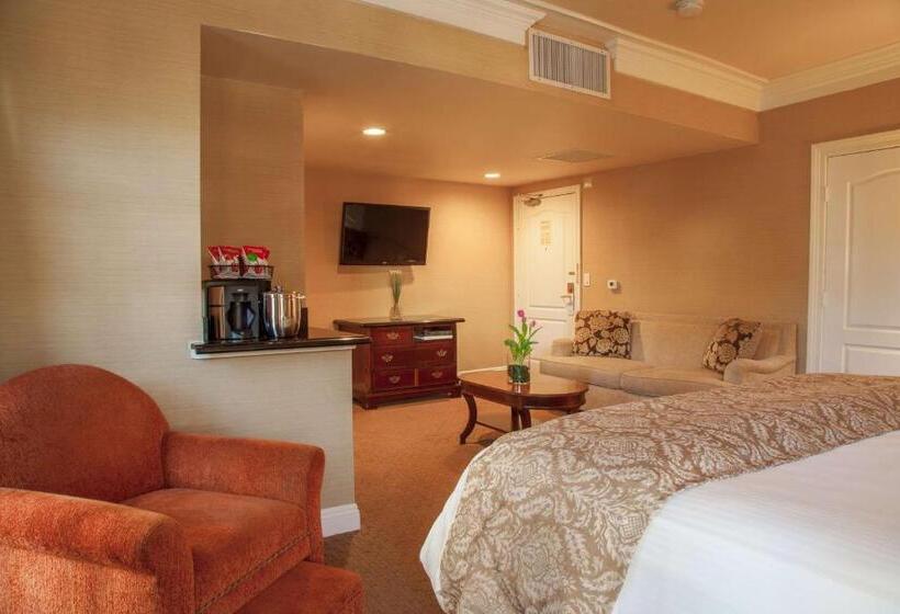 身障者適用キングサイズベッドルーム, Best Western Plus Sunset Plaza