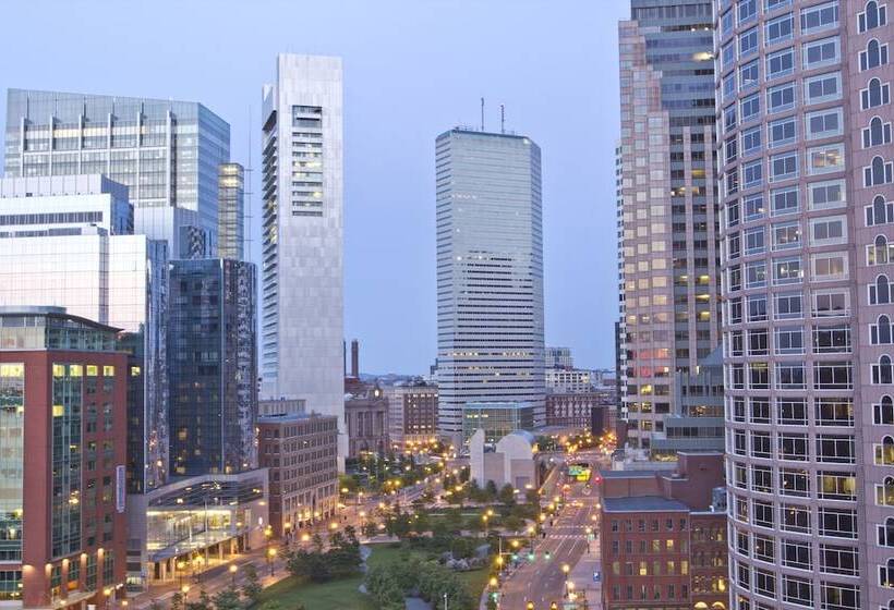디럭스 룸, Boston Harbor