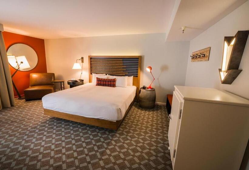 带大床的标准间, Chaminade Resort & Spa