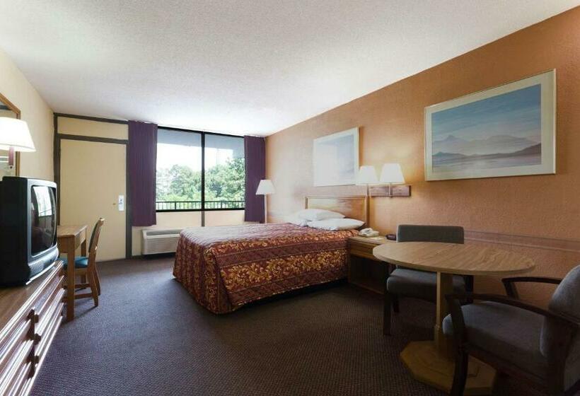 스탠다드 룸 더블 침대, Days Inn By Wyndham Raleigh South