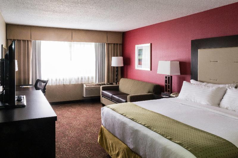 Стандартный Номер Кровать Кинг, Holiday Inn Express Big Rapids, An Ihg