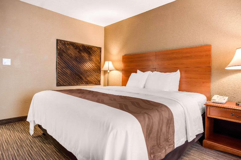 Люкс Кровать Кинг, Quality Inn & Suites New Castle