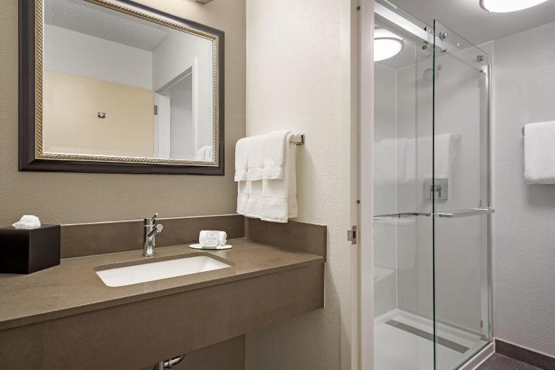 Номер Стандарт, Courtyard Anaheim Buena Park