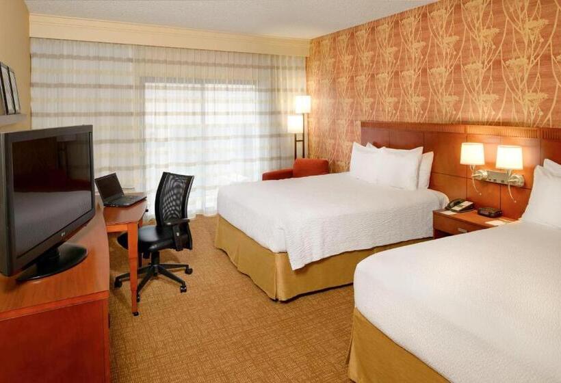 스위트, Courtyard St. Louis Creve Coeur