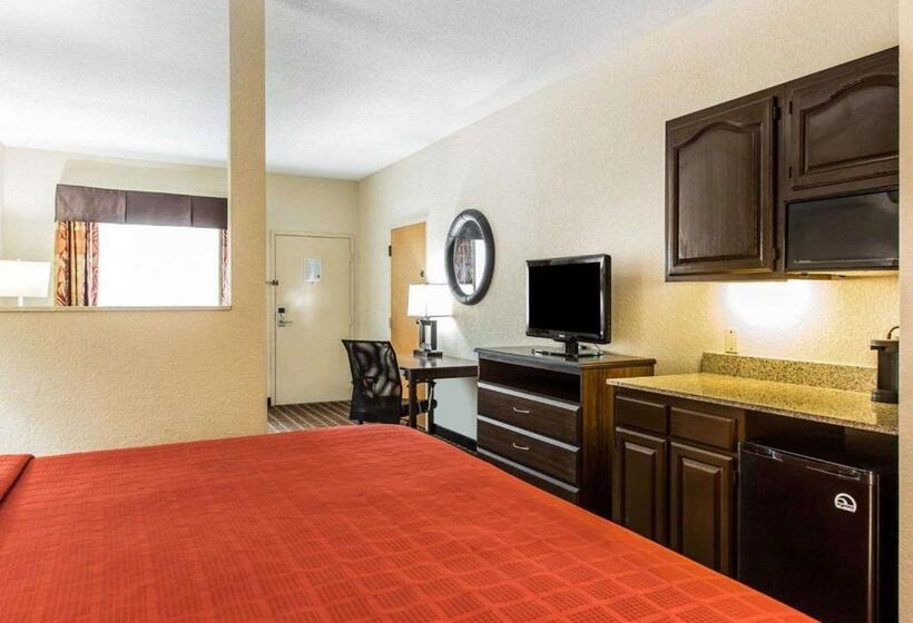 스위트 킹사이즈 침대, Quality Suites Hickory South
