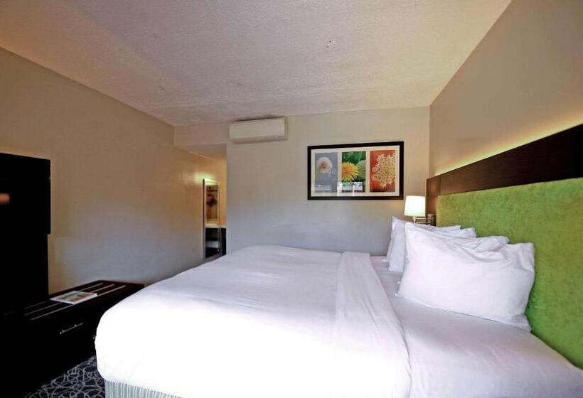 Люкс Кровать Кинг, El Sendero Inn, Ascend Hotel Collection