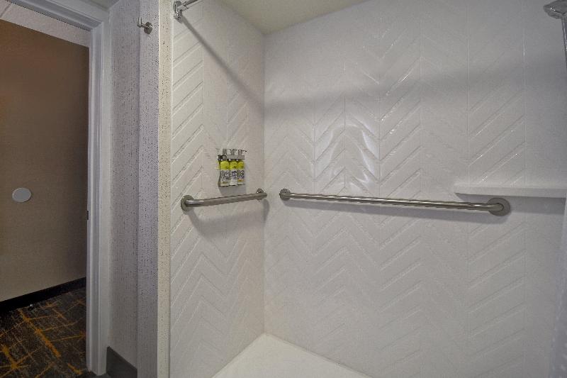 이그제큐티브 룸 킹사이즈 침대, Holiday Inn Philadelphia Cherry Hill, An Ihg
