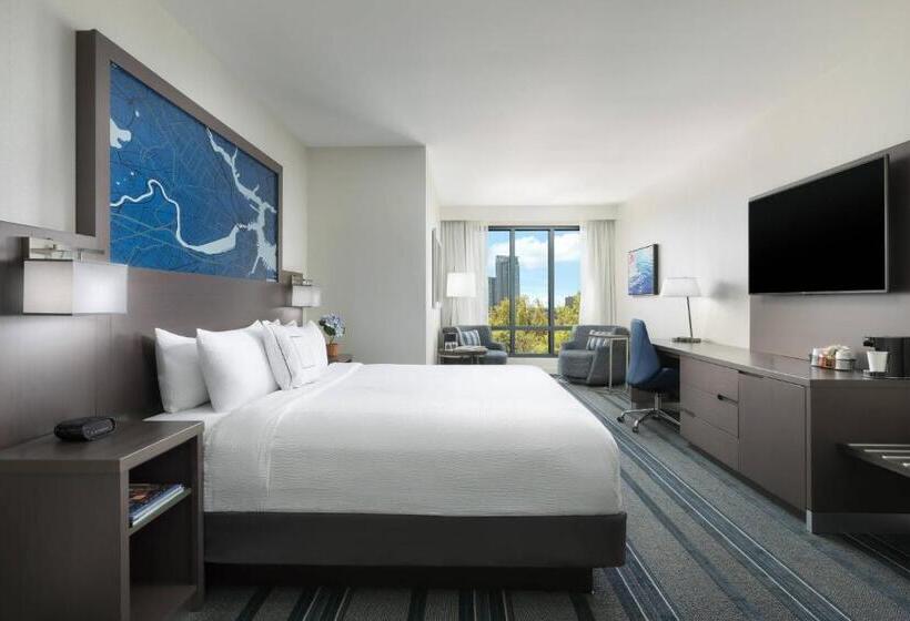 스탠다드 룸 킹사이즈 침대, Courtyard By Marriott Boston Cambridge