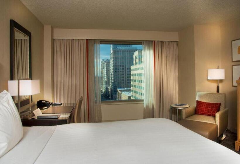 스위트, Hyatt Regency Reston
