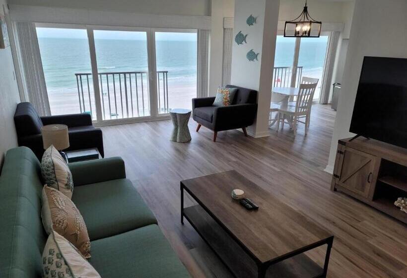 سوئیت پنت هاوس, Island Inn Beach Resort