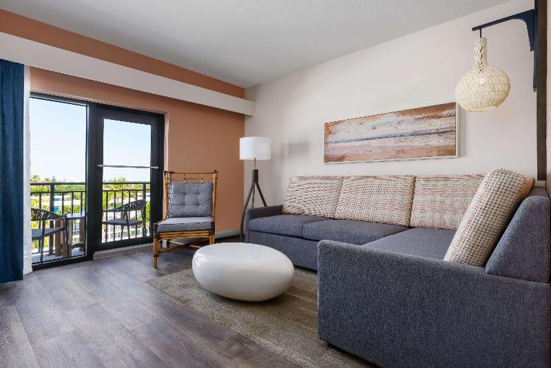 Люкс с Видом, Hilton Garden Inn St. Pete Beach
