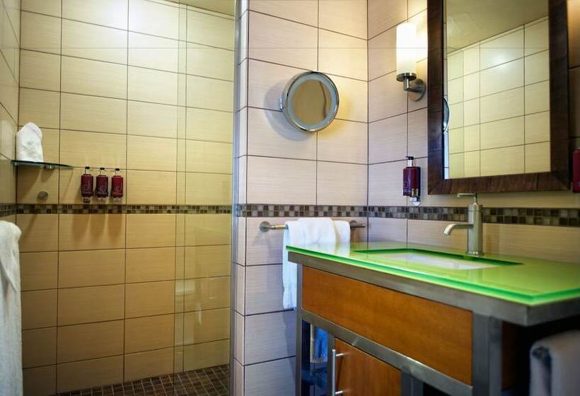 חדר סטנדרט שתי מיטות זוגיות, Andaluz Albuquerque, Curio Collection By Hilton