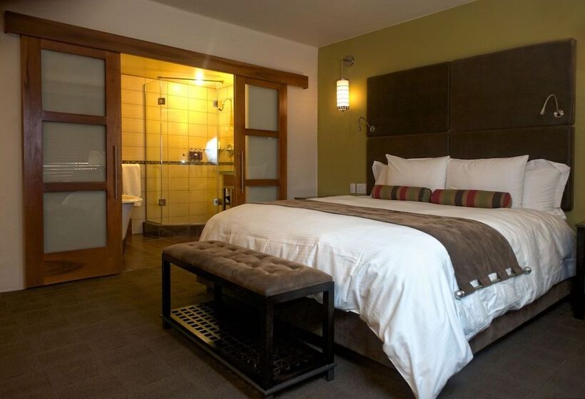 חדר סופריור, Andaluz Albuquerque, Curio Collection By Hilton