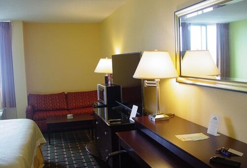 商务房间, Days Hotel By Wyndham Danville Conference Center