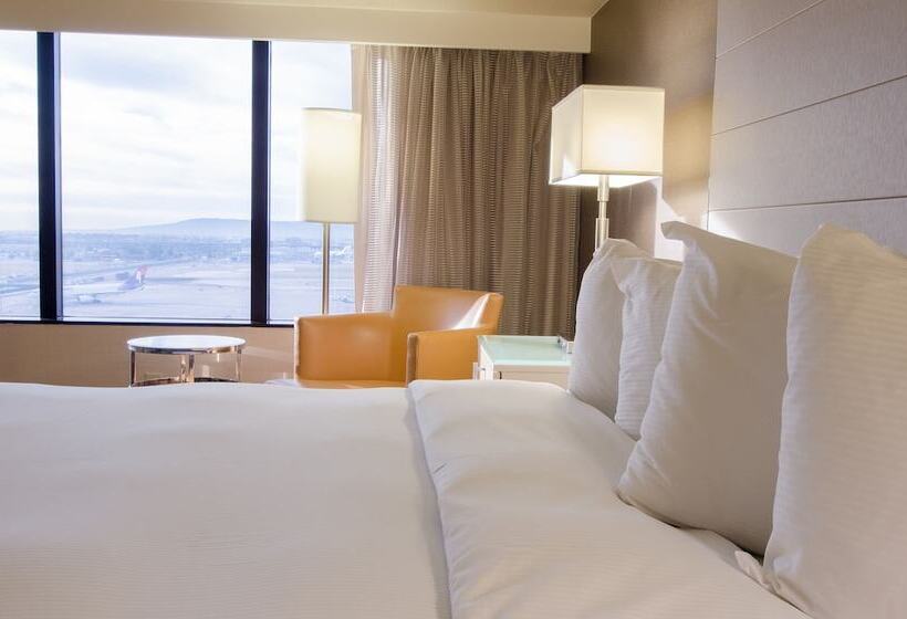 اتاق استاندارد با 2 تخت دوبل, Hilton Los Angeles Airport