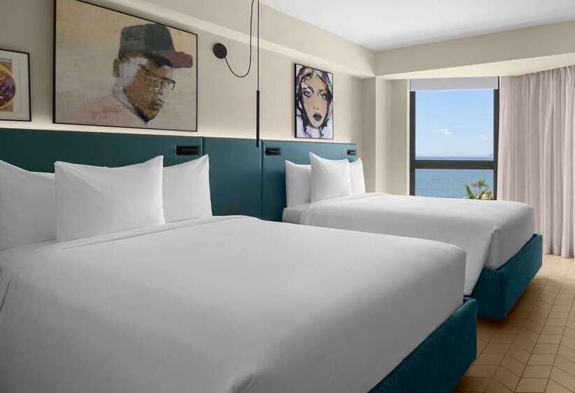 اتاق لوکس, Hilton Los Angeles Airport