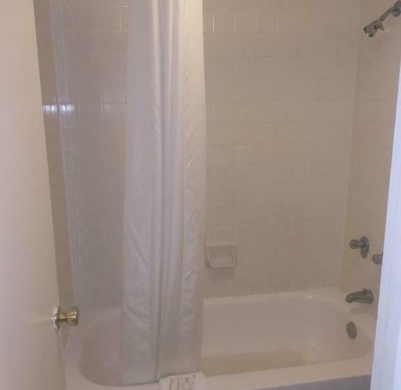 Стандартный Номер Кровать Кинг, Horizon Inn Norcross