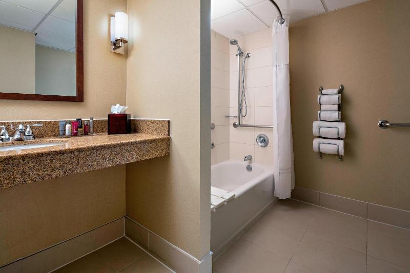 Стандартный Номер Кровать Кинг, Houston Marriott West Loop By The Galleria