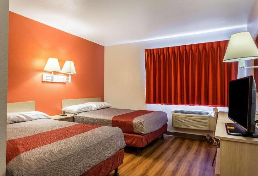 اتاق لوکس چهار تخته, Motel 6 Boise  Airport