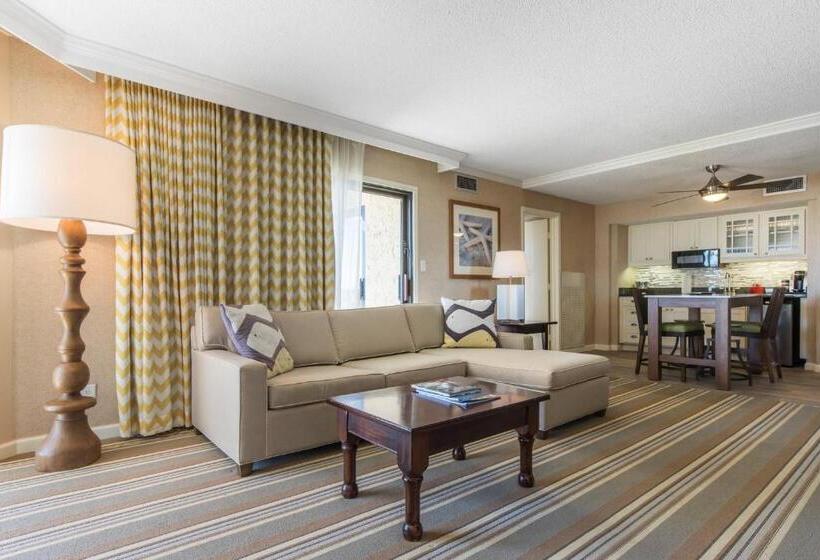 Deluxe Suite King-Size Franciággyal, Omni Hilton Head Oceanfront Resort