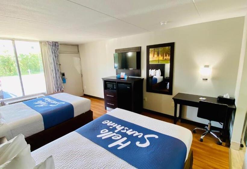 Номер Стандарт 2 Двуспальные Кровати, Days Inn By Wyndham Maysville Kentucky