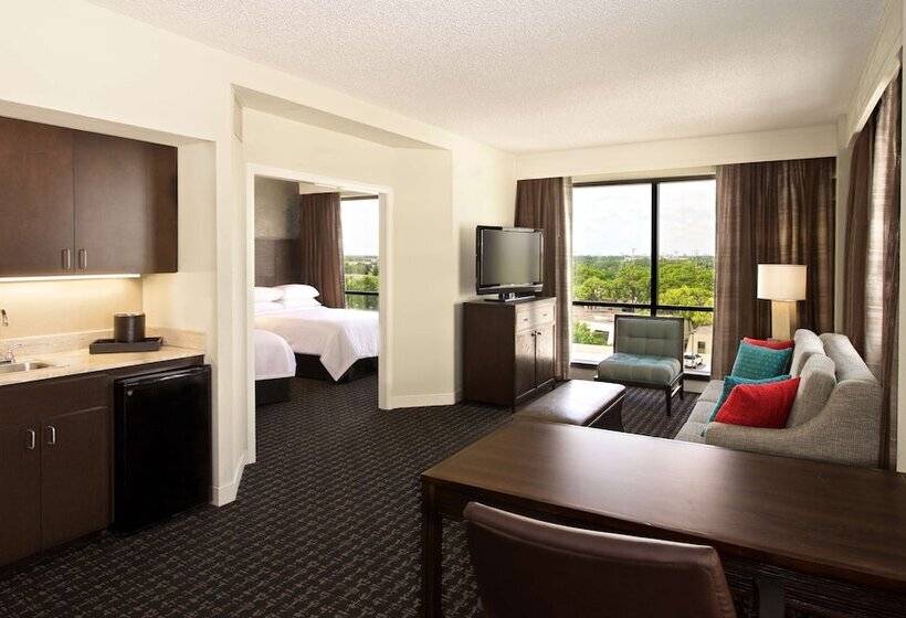 Люкс 2 Спальни, Embassy Suites By Hilton Palm Beach Gardens Pga Boulevard