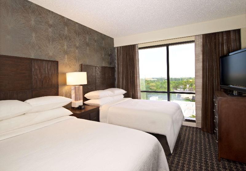Люкс 2 Спальни, Embassy Suites By Hilton Palm Beach Gardens Pga Boulevard