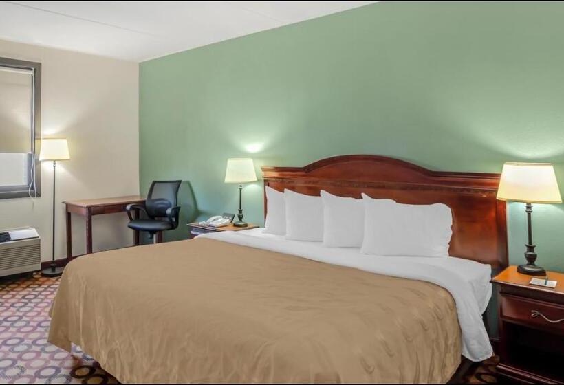 带大床的标准间, Quality Inn Enola  Harrisburg
