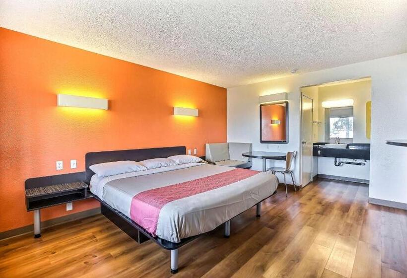 Quarto Standard para Deficientes, Motel 6oakland, Ca  Embarcadero