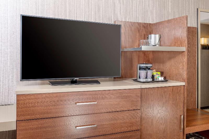 Полулюкс Кровать Кинг, Doubletree By Hilton Hotel San Bernardino