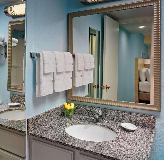 Люкс 2 Спальни, Sonesta Es Suites Tucson