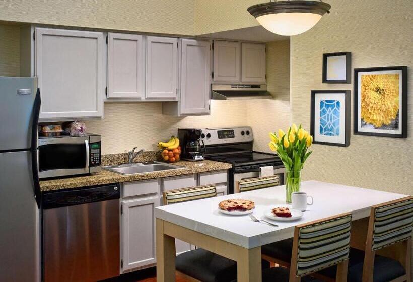 Люкс 2 Спальни, Sonesta Es Suites Tucson