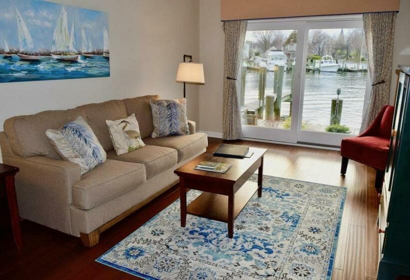 Люкс Кровать Квин, St Michaels Harbour Inn, Marina And Spa