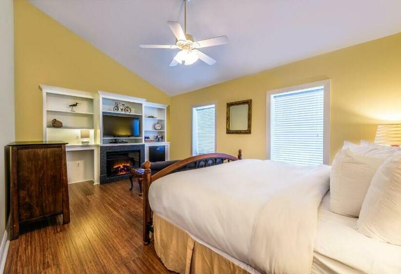 Номер Deluxe Кровать Кинг с Видом, St Michaels Harbour Inn, Marina And Spa