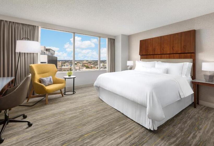 Стандартный Номер Кровать Кинг, The Westin Long Beach