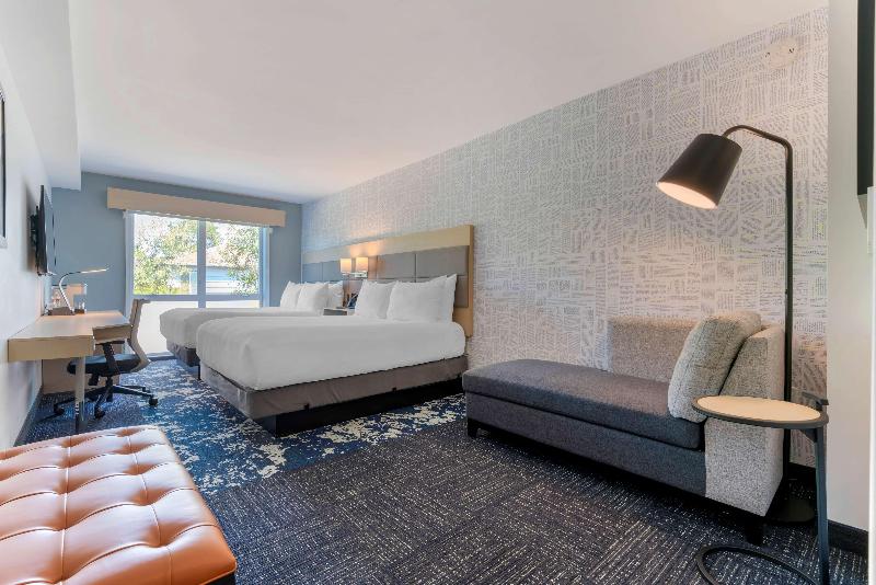 Люкс Executive Кровать Кинг, The Westin Long Beach