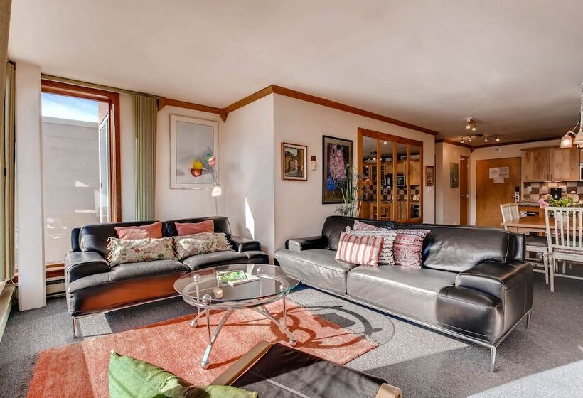2침실 프리미엄 아파트, Simba Run Condos 2bed 2bath