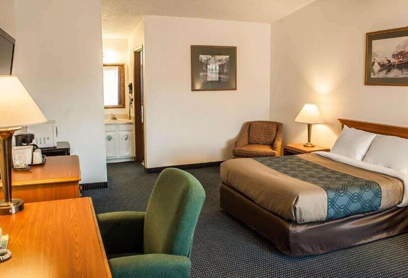 キングサイズベッドのスタンダードルーム, Econo Lodge Inn & Suites