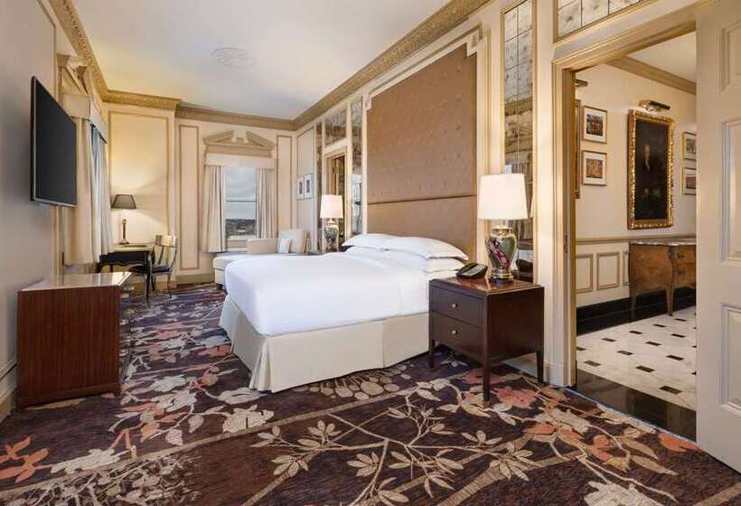 Номер Стандарт, The Woodlands Resort, Curio Collection By Hilton