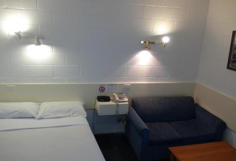 스탠다드 룸, Pathfinder Motel