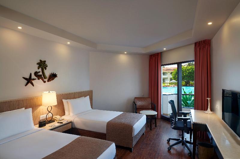 اتاق استاندارد با چشم‌انداز استخر, Holiday Inn Resort Goa, An Ihg
