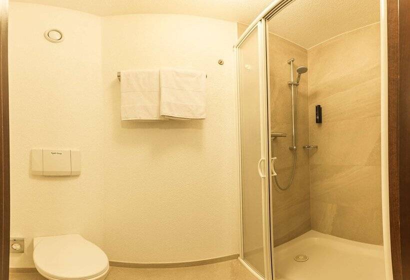 Номер бизнес-класса, Maxx Hotel Jena