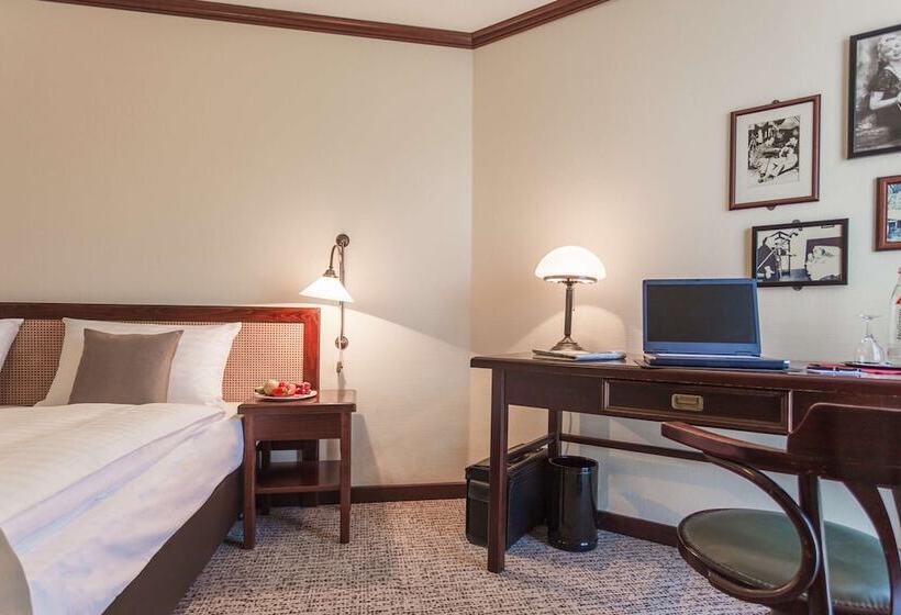 Номер бизнес-класса, Maxx Hotel Jena