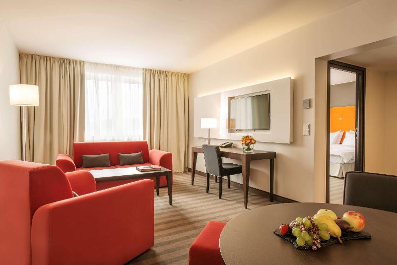 Полулюкс, Radisson Blu Sobieski