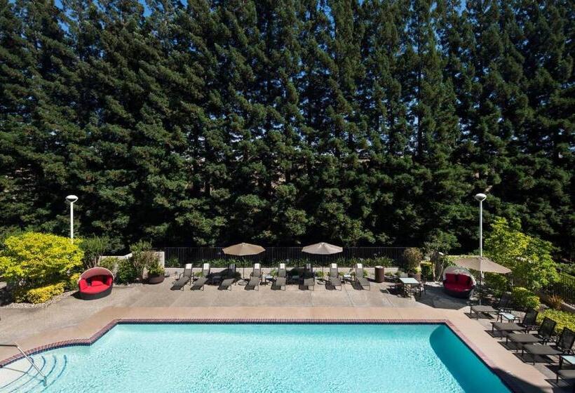 Стандартный Номер Кровать Кинг, San Ramon Marriott